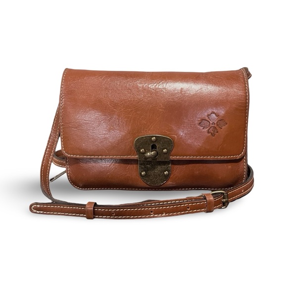 Patricia Nash Handbags - Patricia Nash Heritage Collection Laval Convertible Crossbody to Clutch Handbag